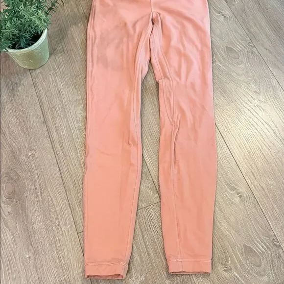 LULULEMON PEACHY PINK COLD WEATHER ALIGN LEGGINGS SIZE 4 EUC - Picture 4 of 5